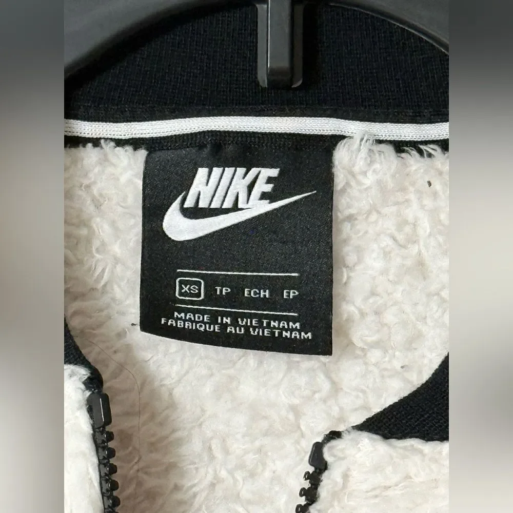 Burgundy Cream Chevron Color-Block Sherpa Cropped Full Zip Jacket Nike XS Extra